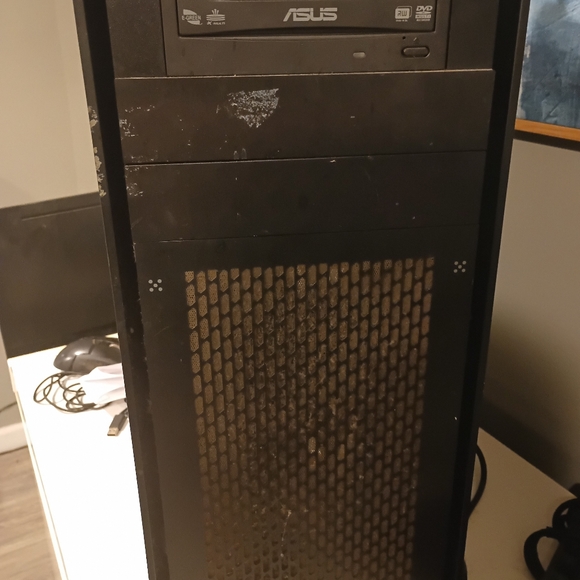 Gaming computer - Picture 5 of 8